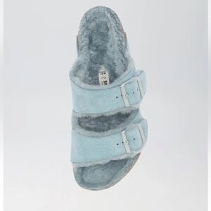 BIRKENSTOCK Arizona Shearling Light Blue
Leather Slides, 37